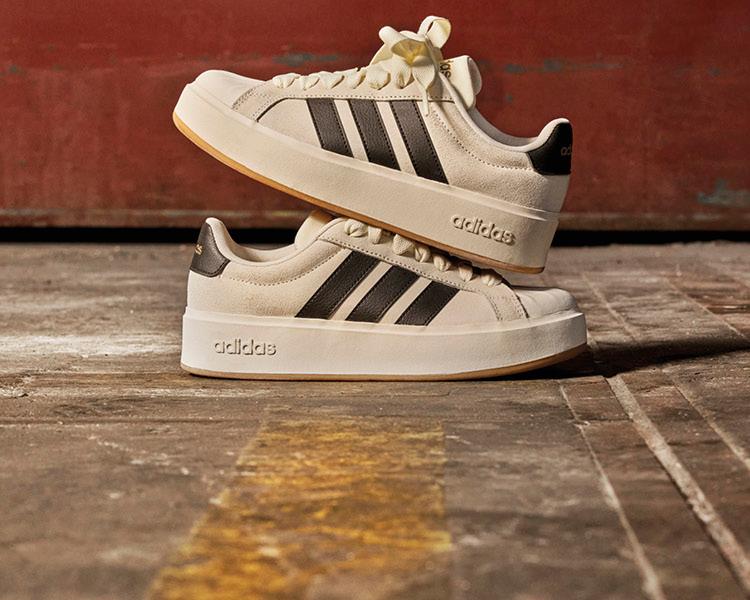 adidas gazelle silver green womens adidas Handball Spezial Earth Strata online bij NAKED Copenhagen