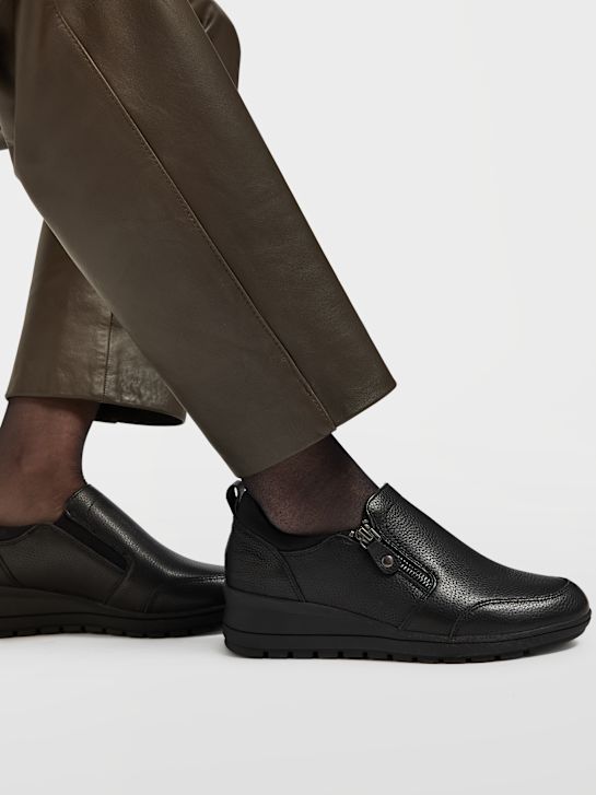 Medicus Platte schoen Zwart vanHaren